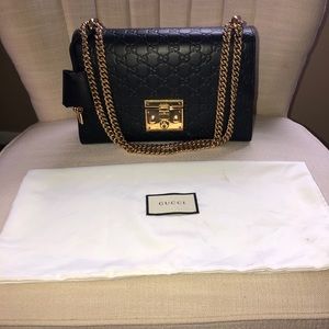 Gucci Shoulder Bag